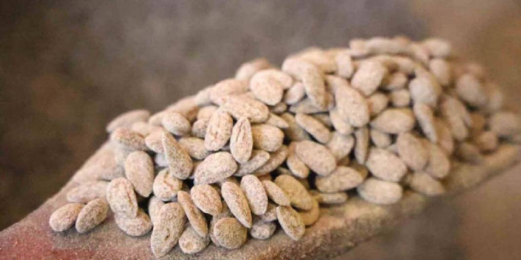 Geleneksel iki lezzet buluştu yenilik çok sevildi! Kahveyle badem şekerinin buluşması yoğun ilgi gördü 3